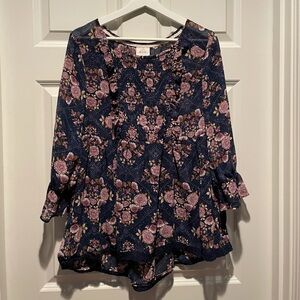 Knox Rose Navy floral blouse